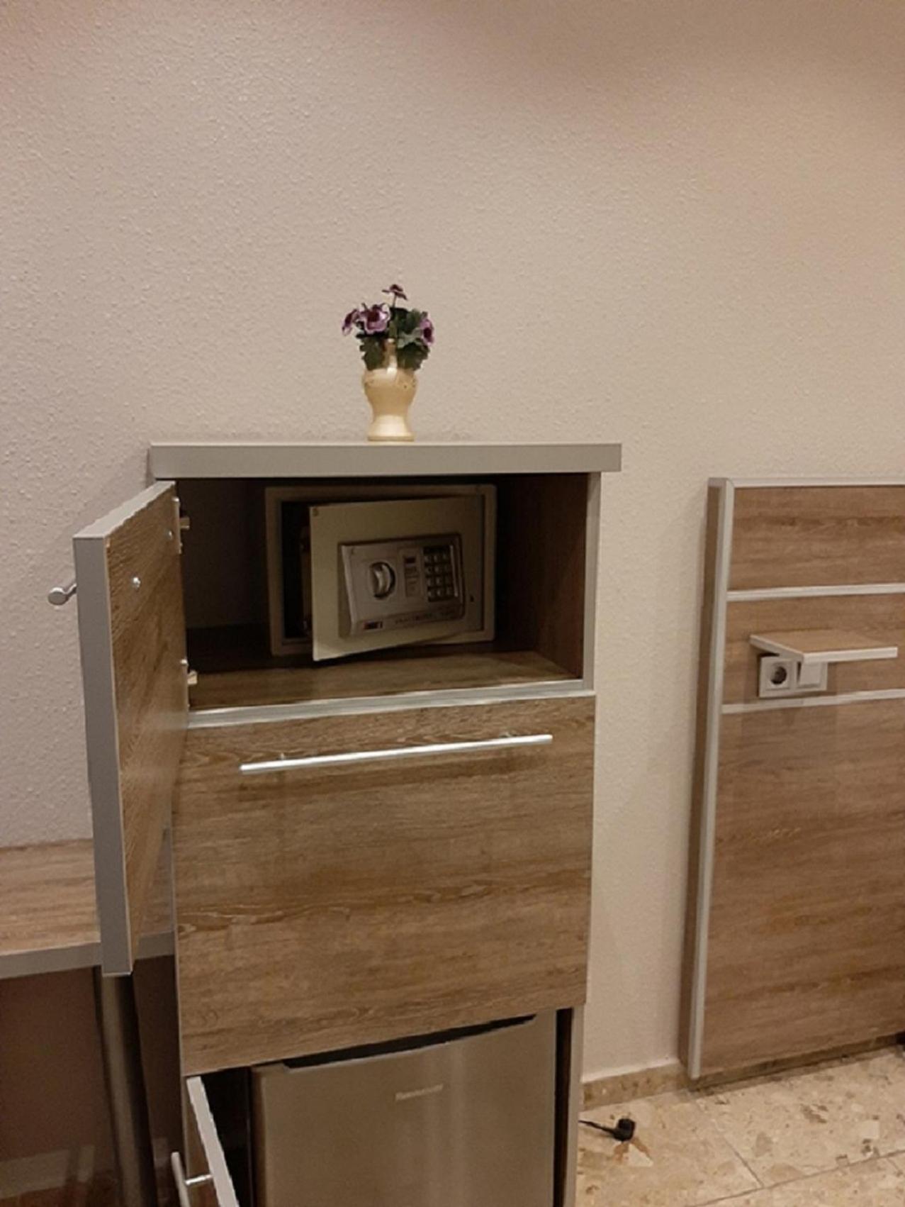 Márvány Panzió Hajdúszoboszló Esterno foto